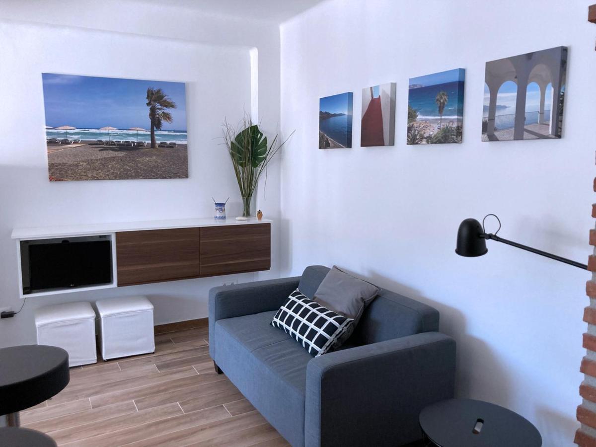 Capri 32 Menyber Apartment Нерха Екстериор снимка